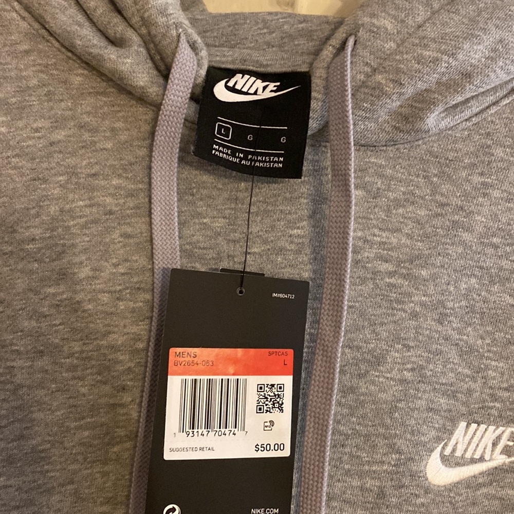Nike Pullover - Picture 4 of 5
